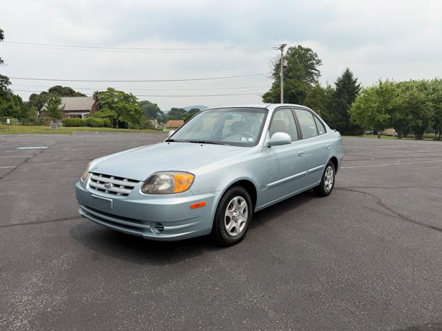2005 Hyundai Accent GLS 4-Door
