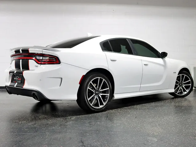 2023 Dodge Charger R/T photo 8