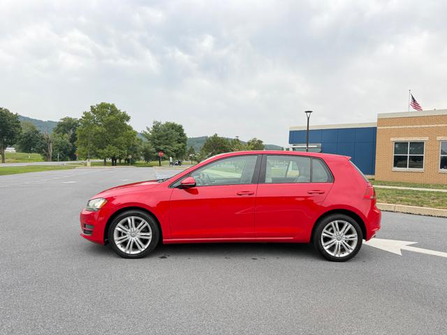 2015 Volkswagen Golf TDI SE