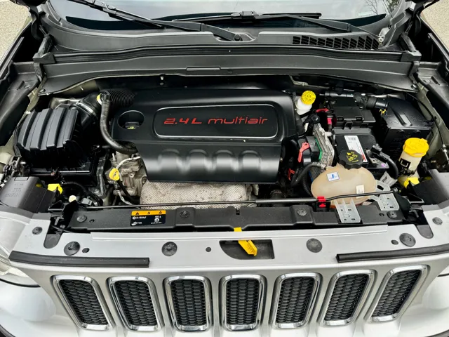 2017 Jeep Renegade Limited - Photo 31