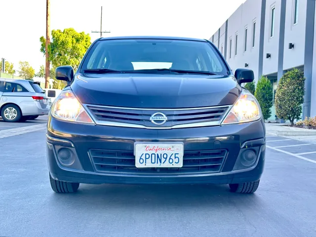 2011 Nissan Versa SL - Photo 23