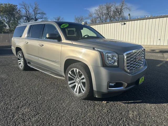 2019 GMC Yukon XL Denali's photo