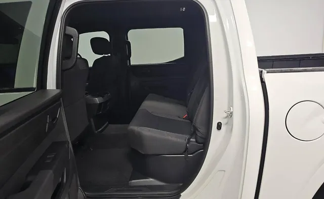 2025 Toyota Tundra SR - Photo 9