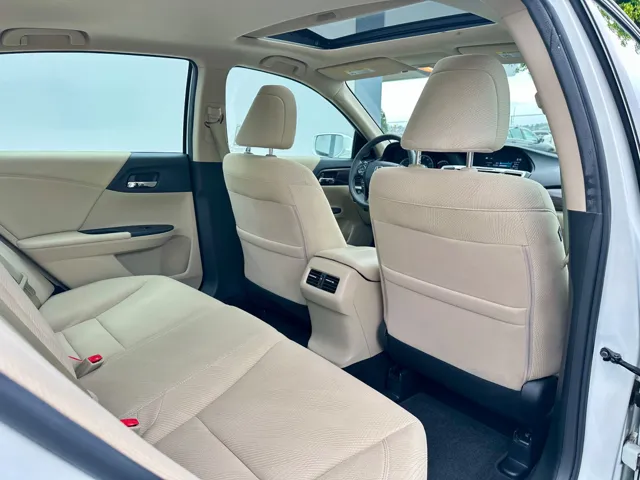 2017 Honda Accord EX - Photo 39