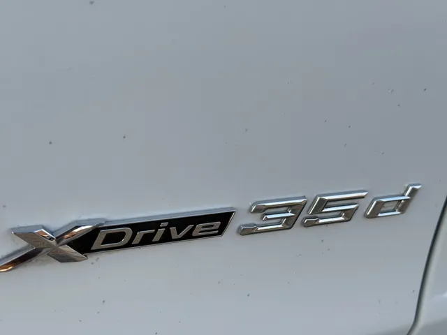 2015 BMW X5 xDrive35d - Photo 14