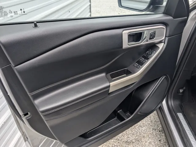 2021 Ford Explorer Limited photo 5