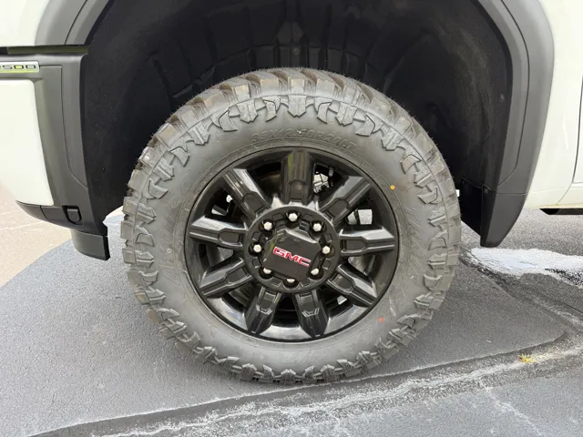 2026 GMC Sierra 2500HD AT4 - Photo 13