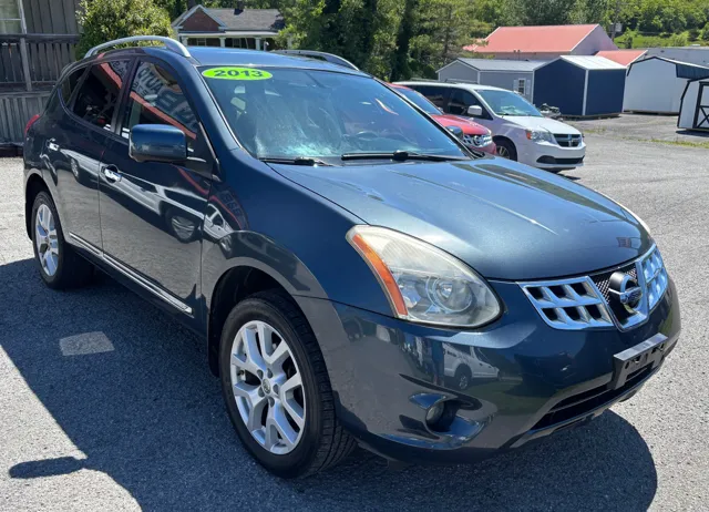 2013 Nissan Rogue's photo