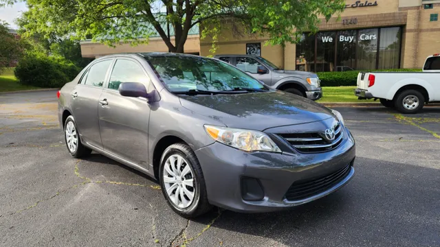 2013 Toyota Corolla's photo