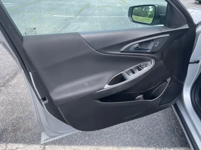 2017 Chevrolet Malibu 1LS - Photo 9