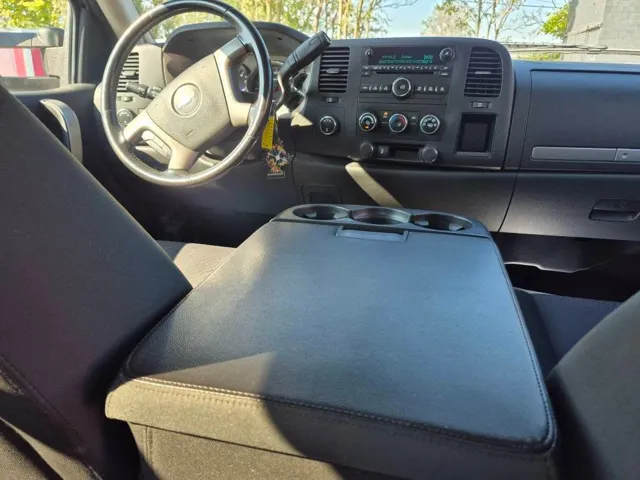 2012 Chevrolet Silverado 2500HD photo 9