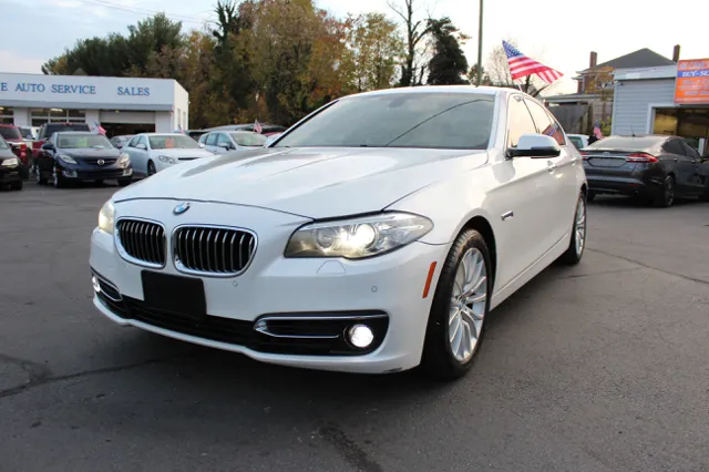 2014 BMW 5 Series 528i