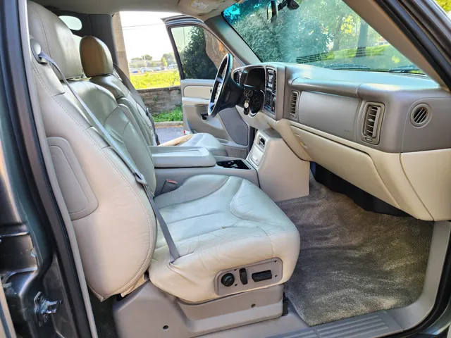 2001 Gmc Yukon SLE photo 11