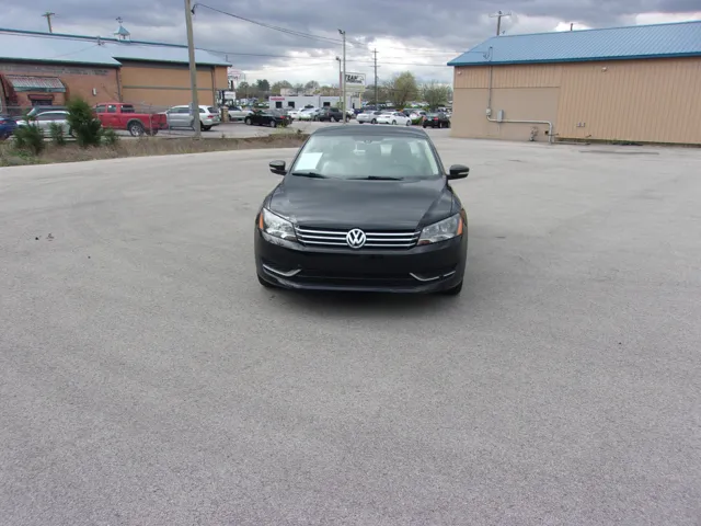 2014 Volkswagen Passat SE