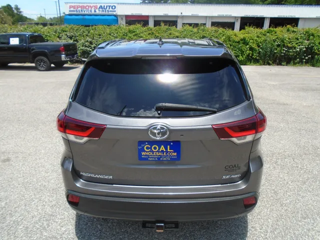 2019 Toyota Highlander SE - Photo 23