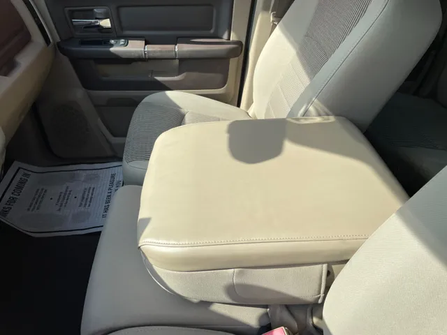 2009 Dodge Ram photo 16
