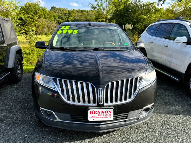 2012 Lincoln MKX Base
