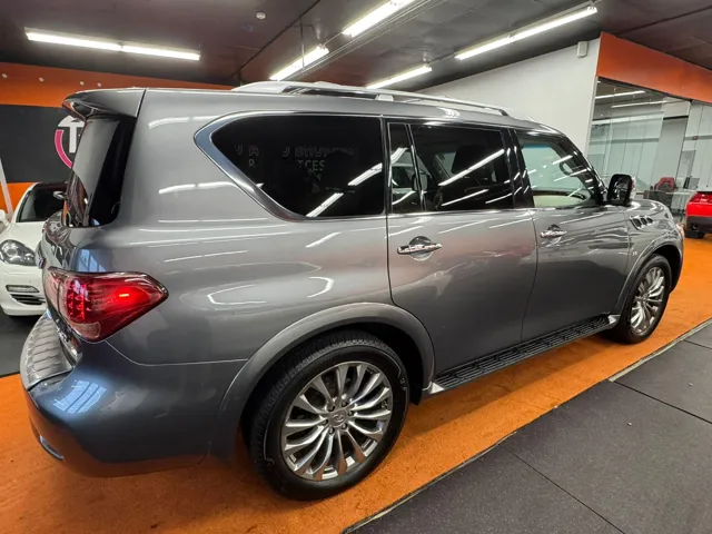 2015 Infiniti QX80 photo 5
