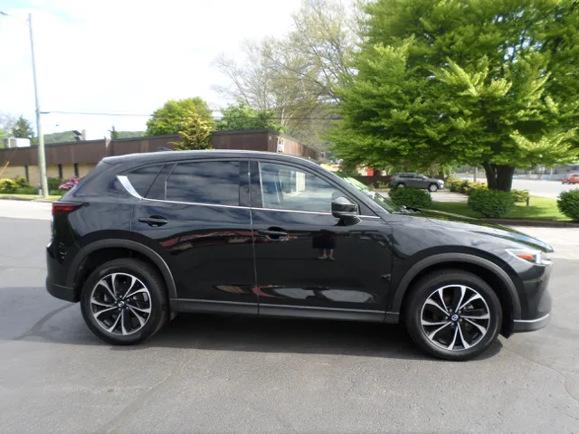 2023 Mazda CX-5 S Premium package - Photo 8
