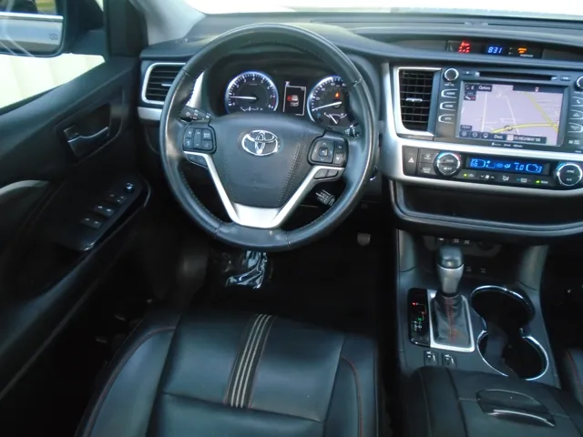 2019 Toyota Highlander SE - Photo 56