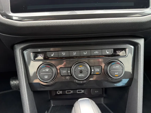 2018 Volkswagen Tiguan SE - Photo 48