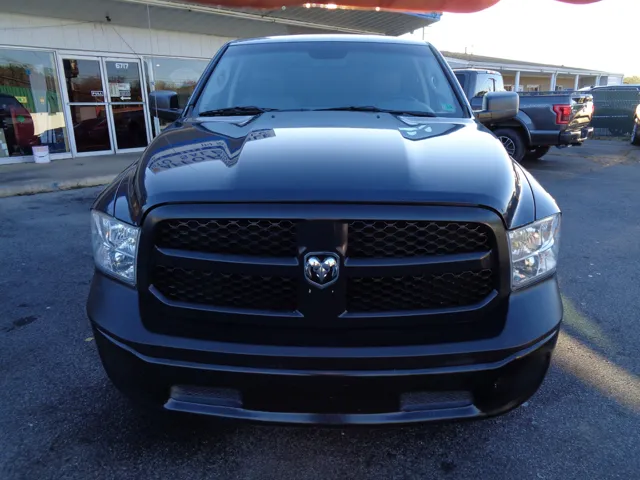 2016 Ram 1500 Tradesman photo 2