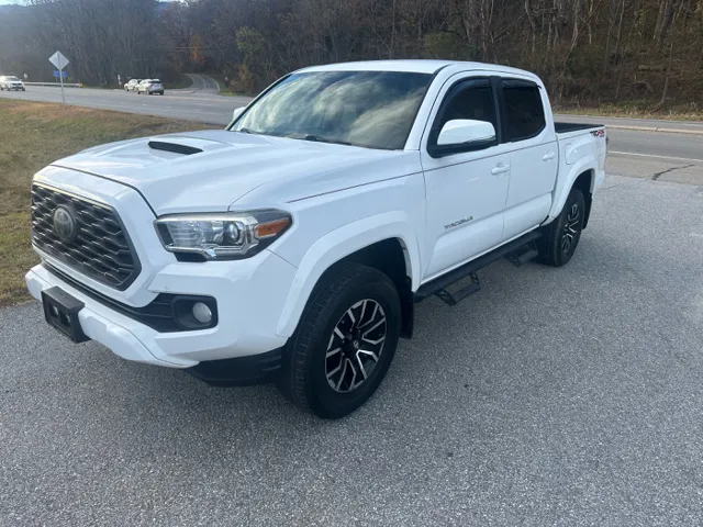 2020 Toyota Tacoma TRD Sport