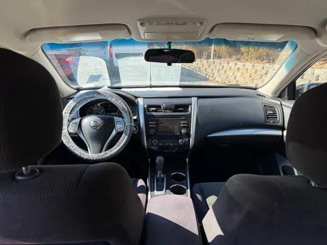 2013 Nissan Altima Sedan - Photo 11