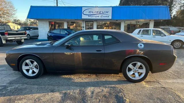 2013 Dodge Challenger SXT