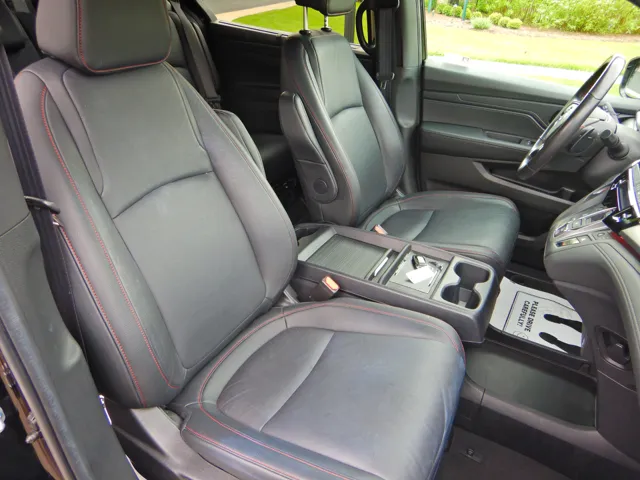 2025 Honda Odyssey Sport L - Photo 17