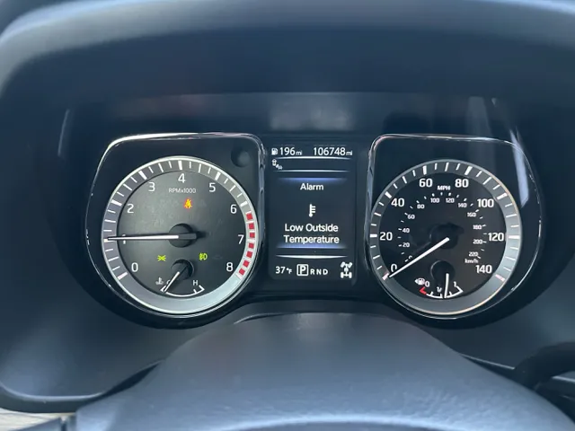 2017 Nissan Titan SL - Photo 42
