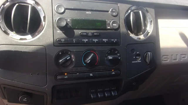 2008 Ford F-550 - Photo 7