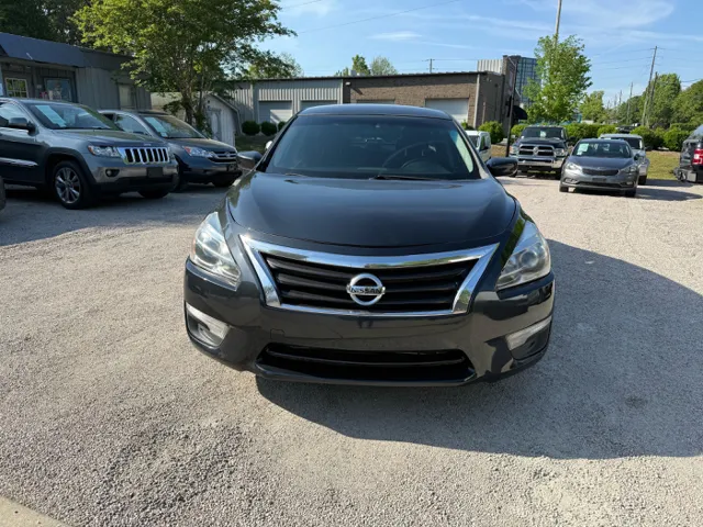 2014 Nissan Altima S - Photo 2