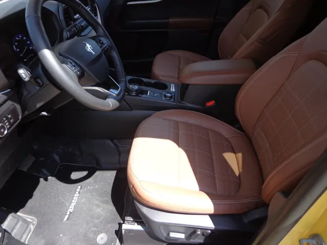 2023 Ford Bronco Sport Heritage photo 2