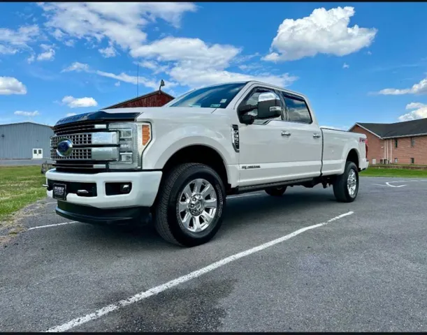 2018 Ford F-350 Super Duty Platinum