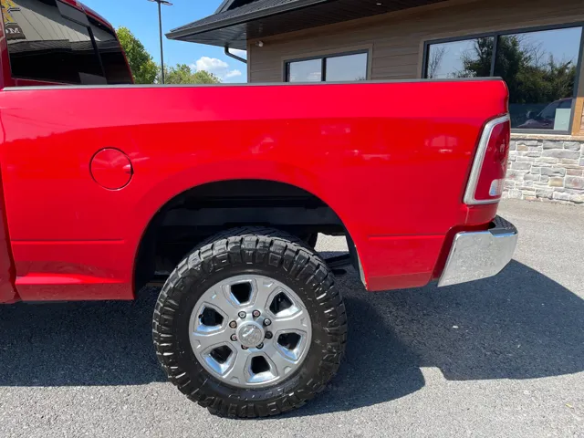 2013 Ram 2500 Laramie photo 4