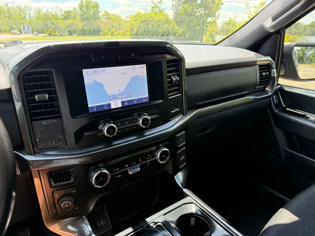 2023 Ford F-150 XLT - Photo 18