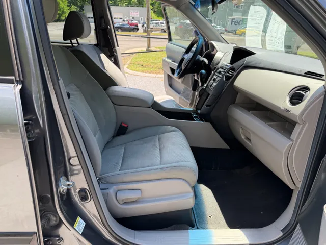 2012 Honda Pilot LX - Photo 20