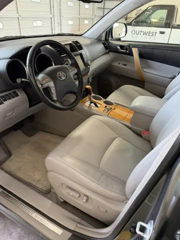 2008 Toyota Highlander Limited Hybrid - Photo 10