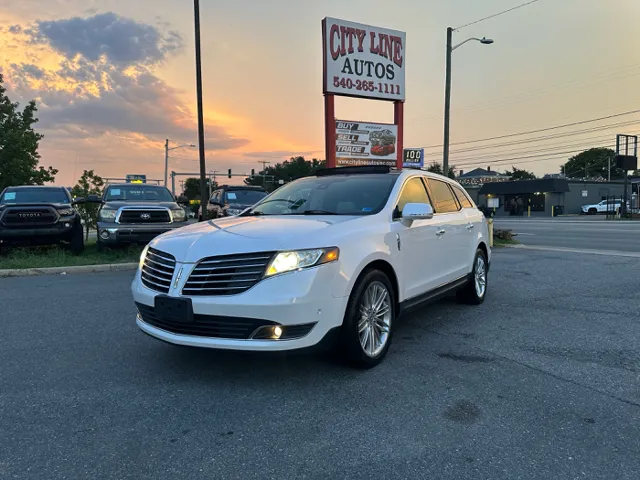 2018 Lincoln MKT Reserve - Photo 14
