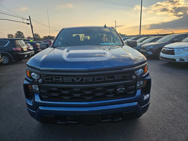 2024 Chevrolet Silverado 1500 photo 3