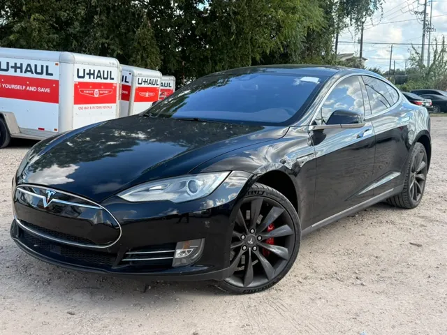 2015 Tesla Model S