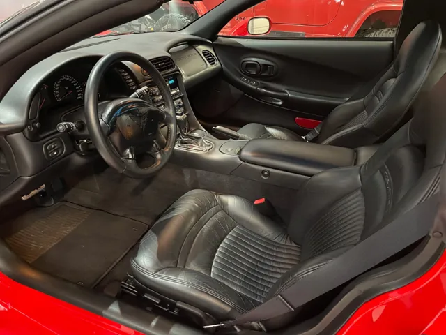 1998 Chevrolet Corvette Base - Photo 6