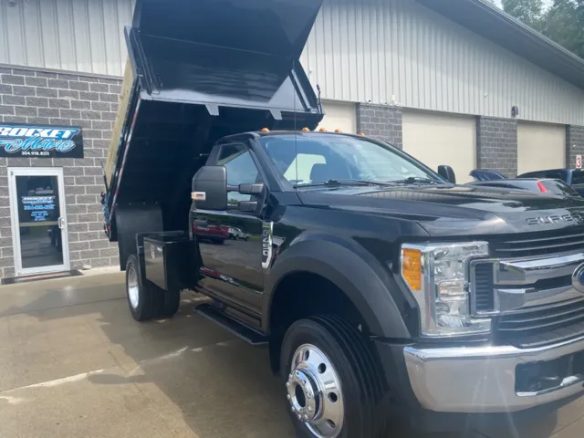 2018 Ford F-450 Super Duty Chassis Cab XL - Photo 15