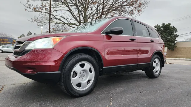 2010 Honda CR-V LX's photo