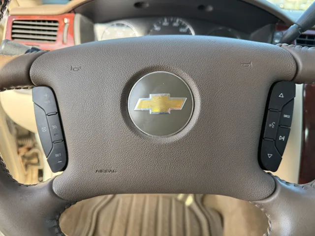 2008 Chevrolet Impala LT - Photo 24