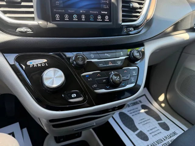 2018 Chrysler Pacifica Touring Plus - Photo 6