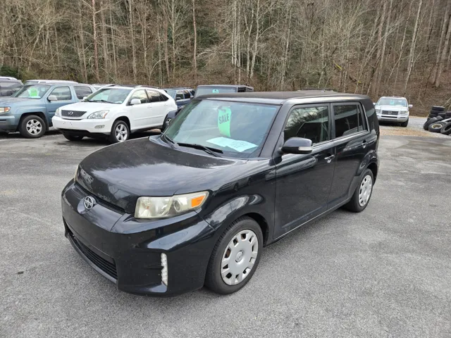 2014 Scion xB Base