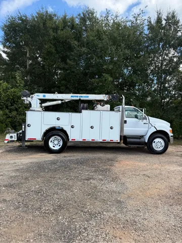 2007 Ford F-750