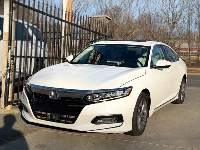 2018 Honda Accord EX-L's photo